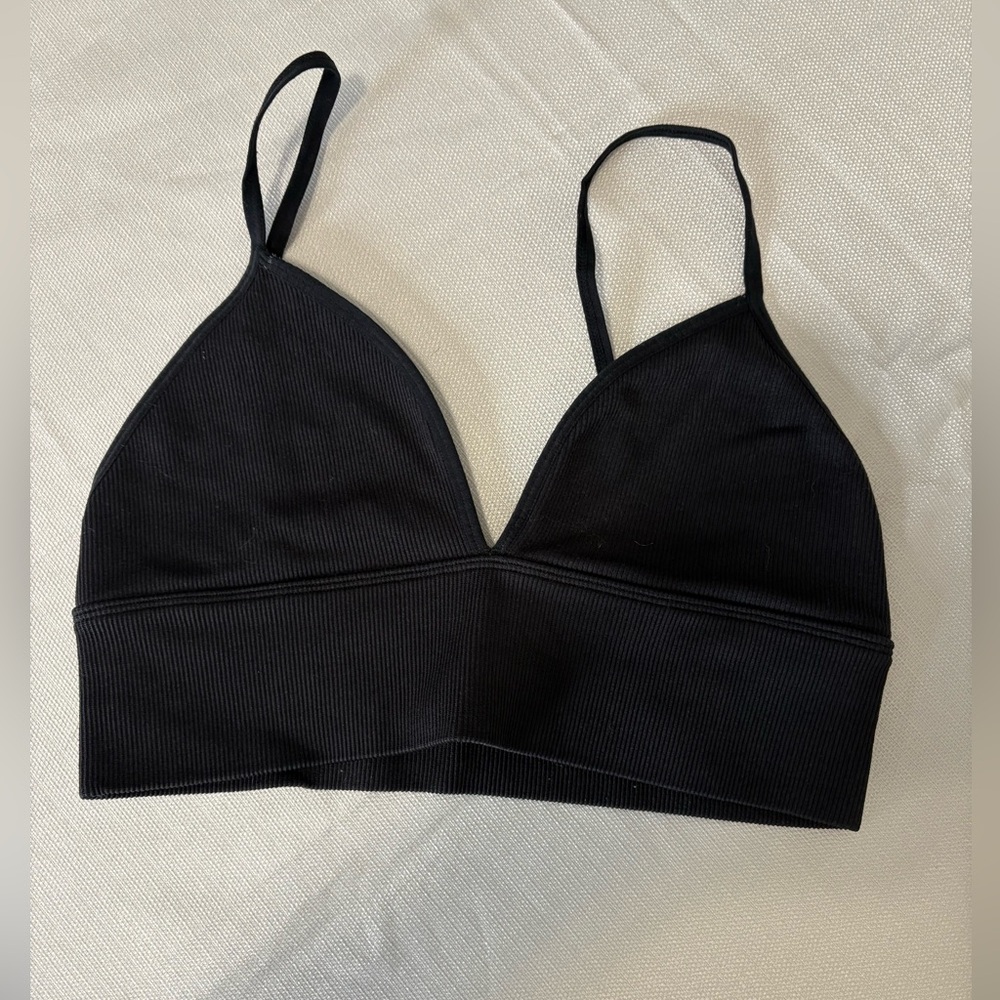 Abercrombie & Fitch Black Ribbed Bralette size medium